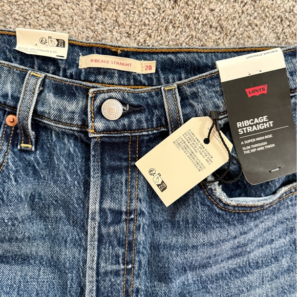 Levi's Ribcage full length jeans - Picture 4 of 4